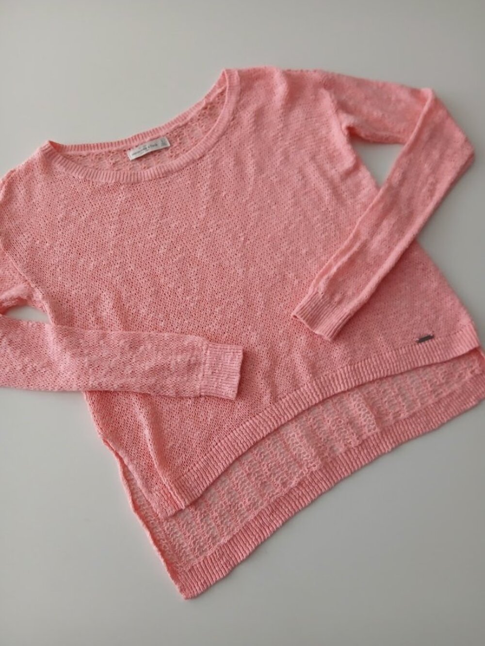 Abercrombie & Fitch Open Weave Coral Sweater - size S